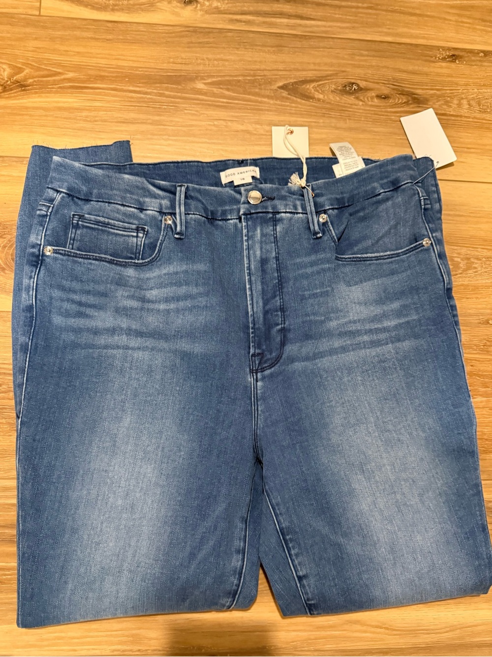NWT Good American Good Waist High-Rise Skinny Leg Denim Jeans in Medium Wash